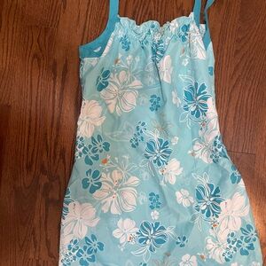 Vintage NWT BUM Equipment Teal and White Floral Top in size S